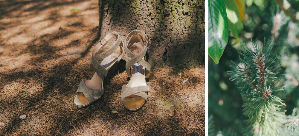 Mariage simple, végétal, fleuri, rustique à l'abbaye de Saint Martin de Boscherville en Normandie et réception de mariage aux grange de Bosc Grimont ; robe fluide dentelle, 2cv, polaroïd, costume et noeud papillon liberty par Emmanuelle Auzou de Vogue Photography, french wedding photographer in Normandy