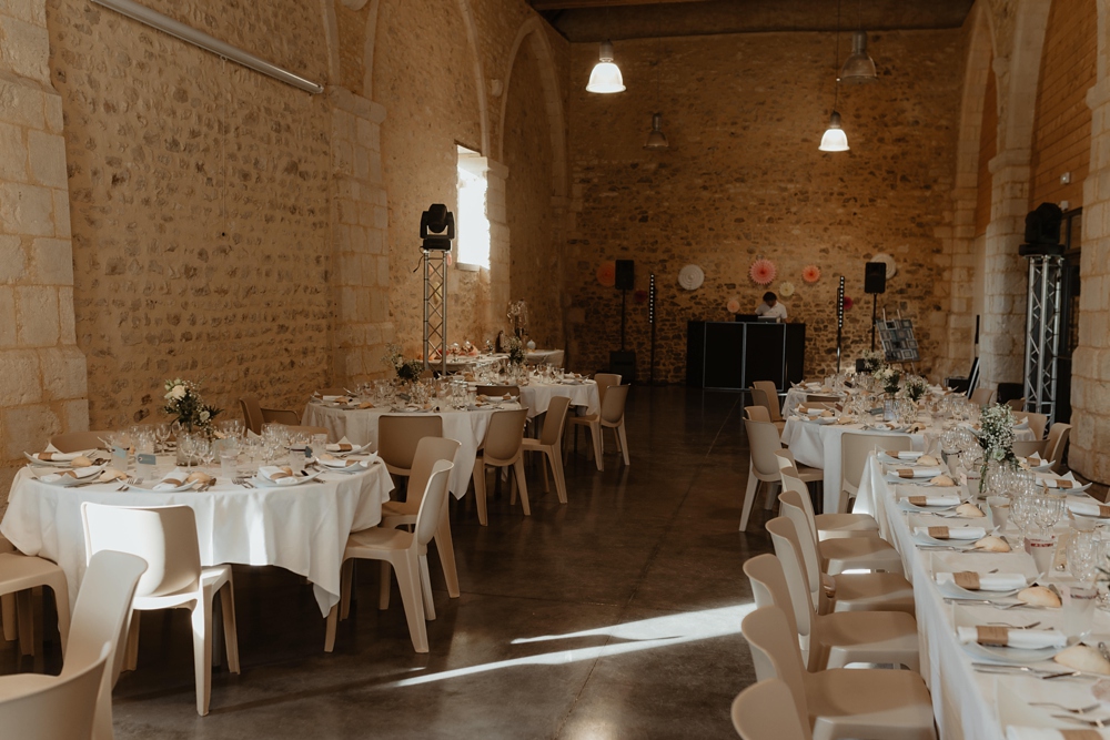 Mariage à la Grange Espins en Normandie près de Caen - Robe Laure de Sagazan - Photographe mariage Emmanuelle Auzou