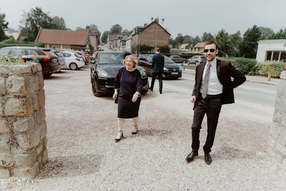 Photographe de mariage à l'Orangerie Saint Jean à La Chapelle sur Dun en Normandie - Eglise du Bourg Dun