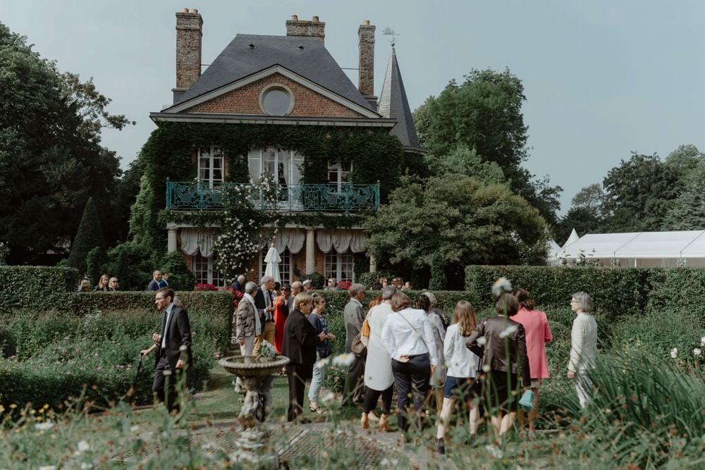 Photographe de mariage à l'Orangerie Saint Jean à La Chapelle sur Dun en Normandie - Salle de réception à la campagne, mariage sous tente
