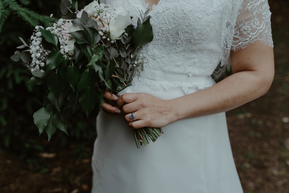 Photographe de mariage à l'Orangerie Saint Jean à La Chapelle sur Dun en Normandie - Salle de réception à la campagne, mariage sous tente, fleuriste Aude de Boishebert