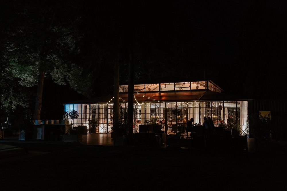Mariage au Château Barthélémy à Paray-Douaville 78 - Mariage gay avec cérémonie laïque en extérieur - Photographies et Film par Emmanuelle Auzou et Laurent Hersent