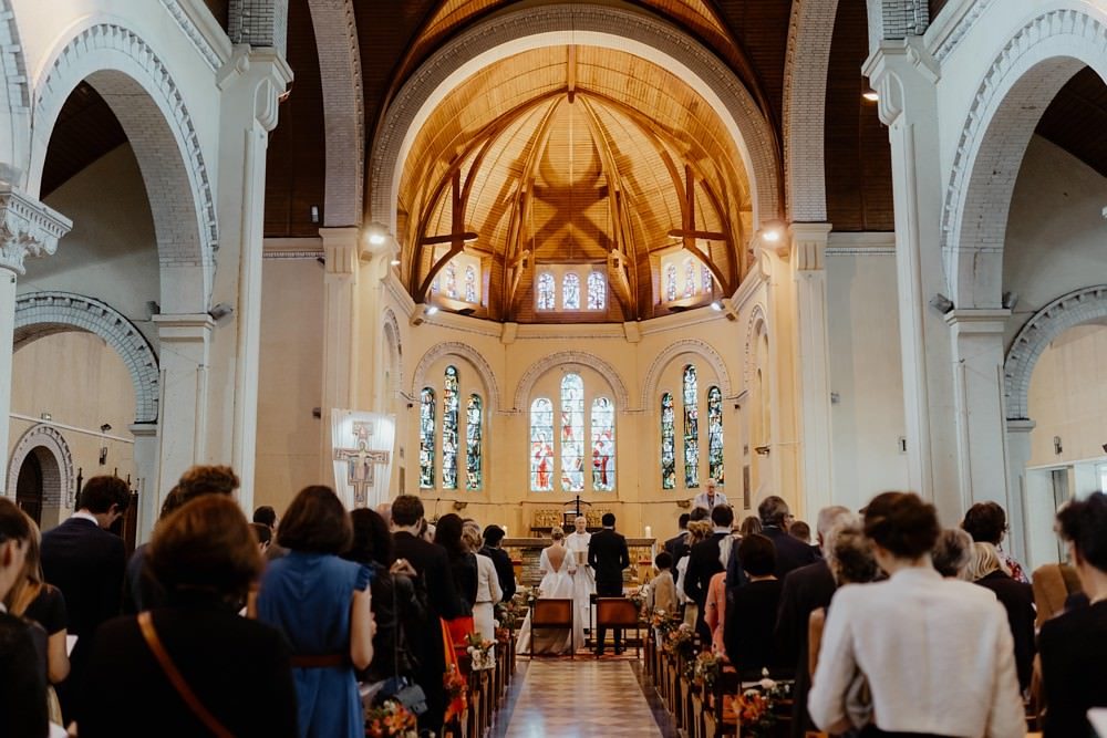 Photographe Mariage Le Touquet - Reportage de mariage dans la maison familiale, puis à l'église du Touquet puis à l'Opale Corner près de l'hippodrome du Touquet - Emmanuelle Auzou photographe de mariage