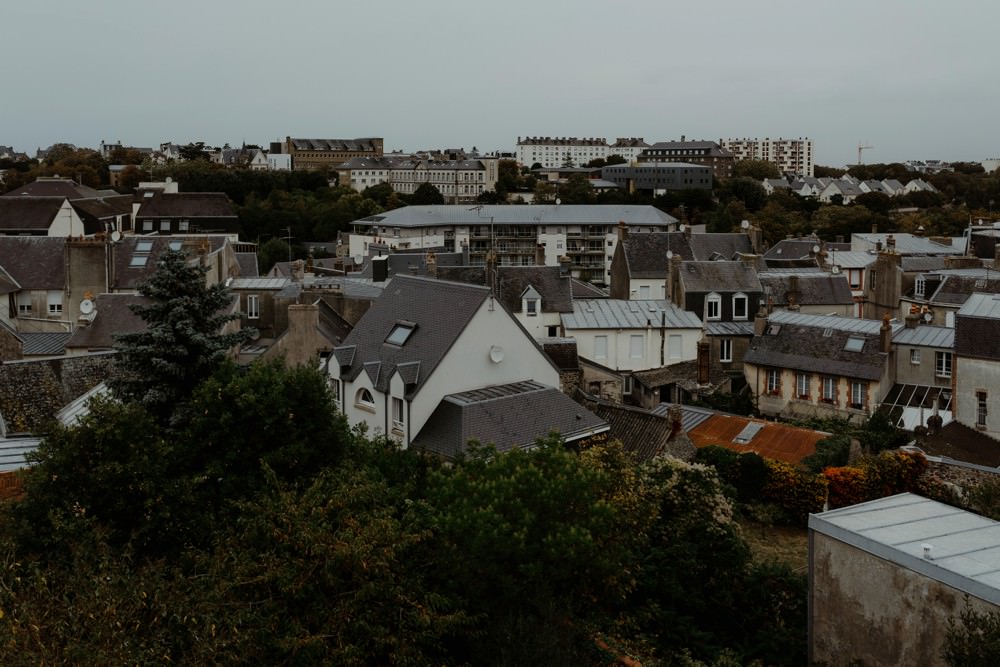 Photographe Mariage Granville - Vidéaste Mariage Granville - Cérémonie laïque au domaine de la Guérie à Coutances dans la Manche