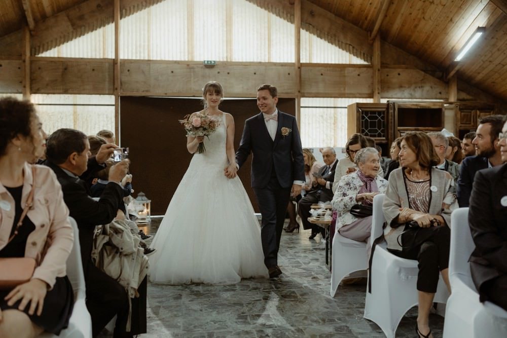 Photographe Mariage Granville - Vidéaste Mariage Granville - Cérémonie laïque au domaine de la Guérie à Coutances dans la Manche