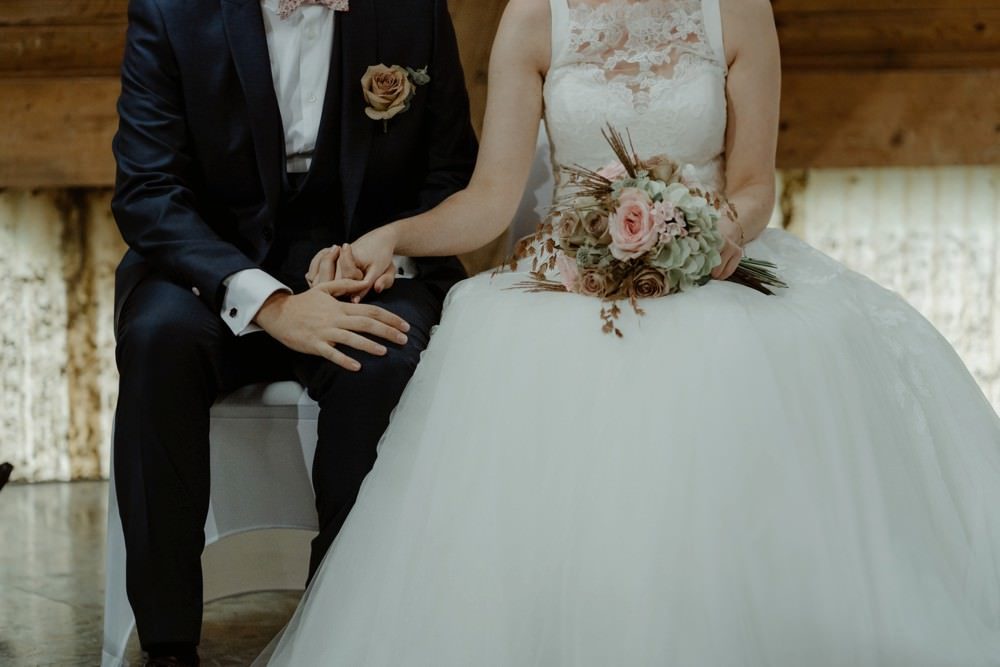 Photographe Mariage Granville - Vidéaste Mariage Granville - Cérémonie laïque au domaine de la Guérie à Coutances dans la Manche