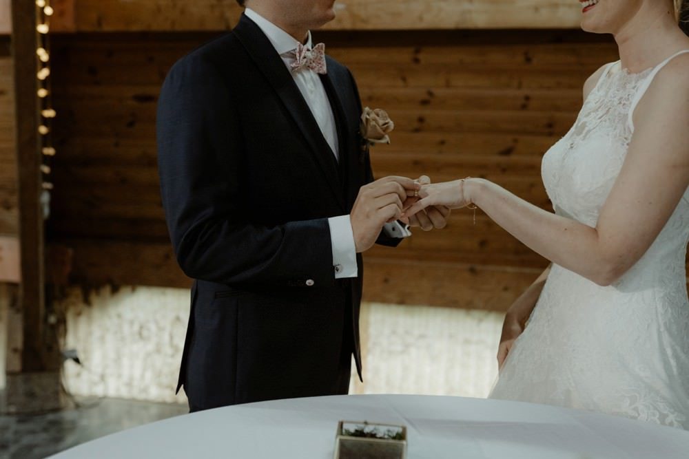 Photographe Mariage Granville - Vidéaste Mariage Granville - Cérémonie laïque au domaine de la Guérie à Coutances dans la Manche