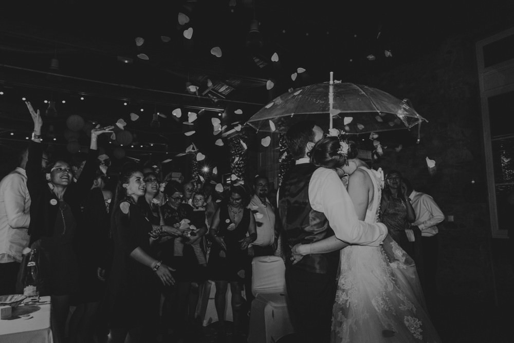 Photographe Mariage Granville - Vidéaste Mariage Granville - Cérémonie laïque au domaine de la Guérie à Coutances dans la Manche