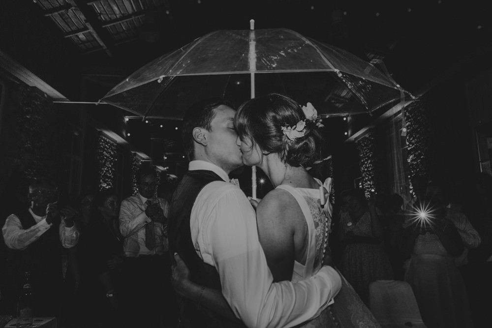 Photographe Mariage Granville - Vidéaste Mariage Granville - Cérémonie laïque au domaine de la Guérie à Coutances dans la Manche