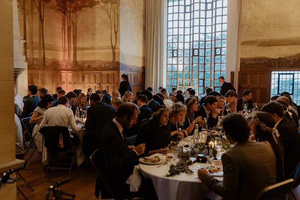 Mariage franco-hollandais folk et nature avec une robe Lorafolk en Normandie près de la mer