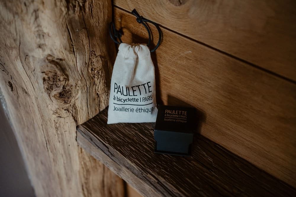 Un mariage laïque dans le Calvados - Mariage sous tente nomade et décoration vintage