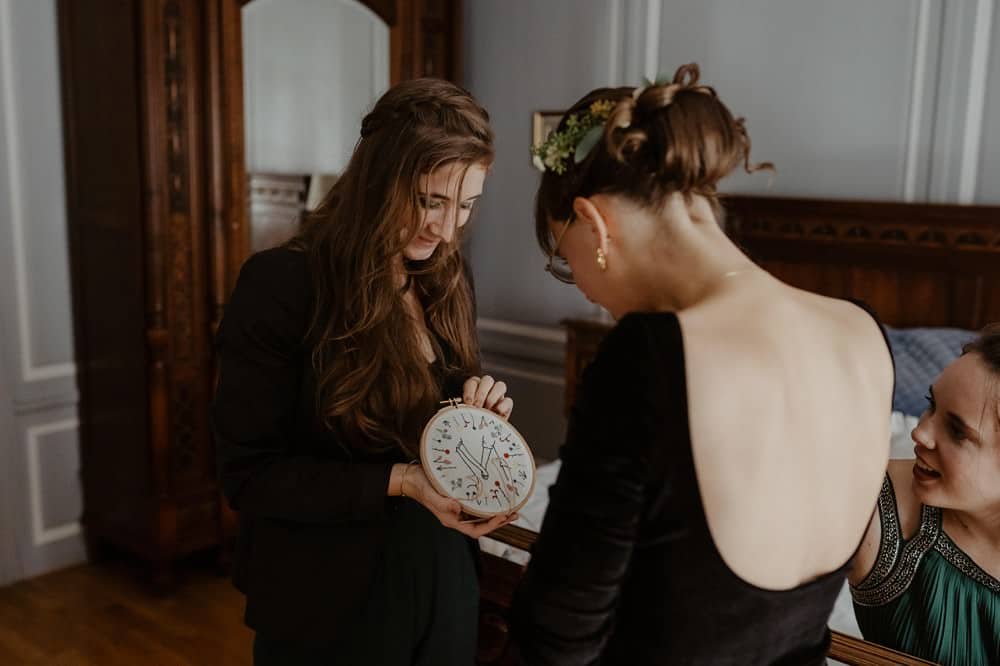 Mariage hygge et folk dans une jolie grange normande aux couleurs de l'automne