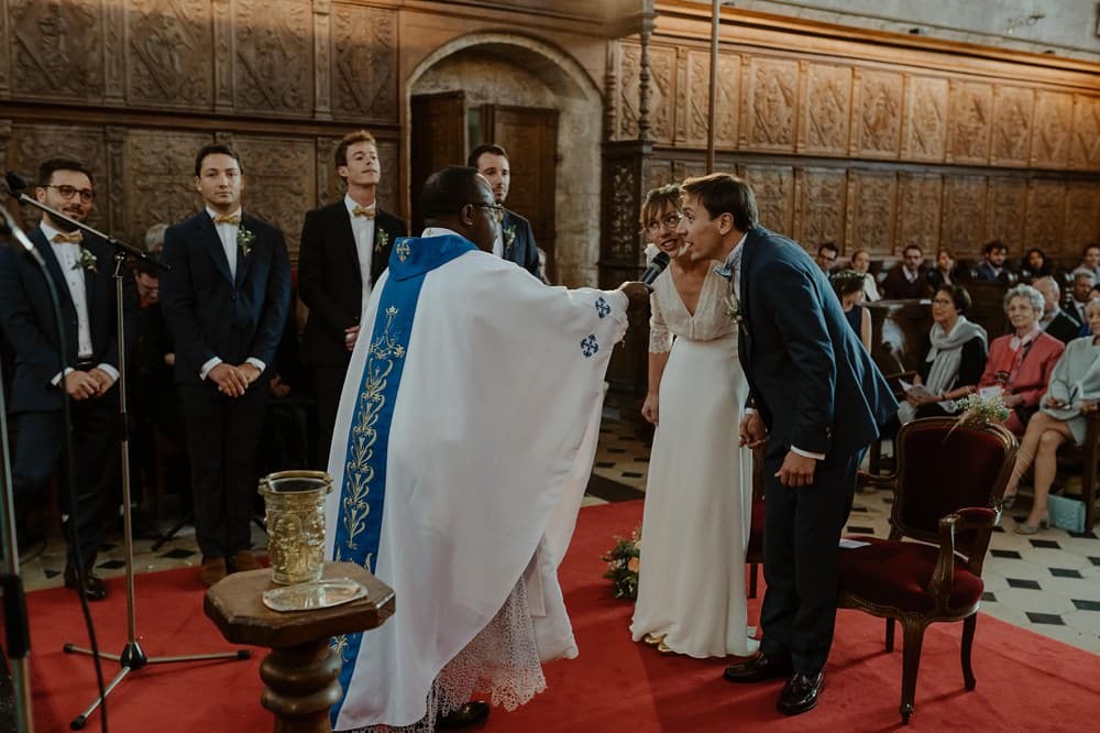 Mariage hygge et folk dans une jolie grange normande aux couleurs de l'automne