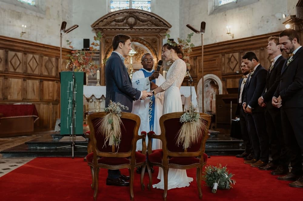 Mariage hygge et folk dans une jolie grange normande aux couleurs de l'automne
