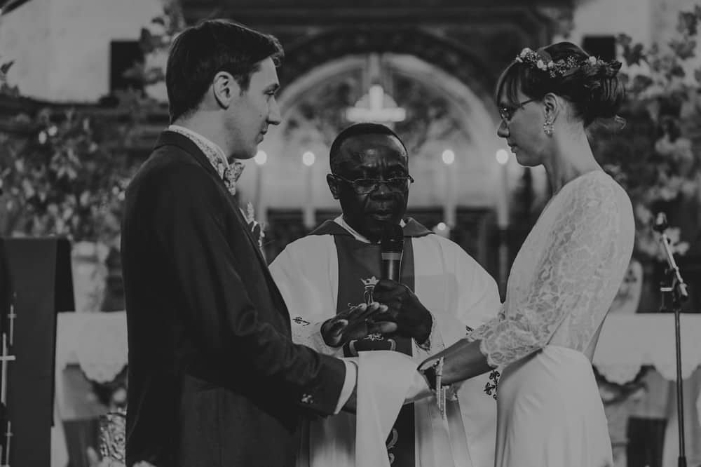 Mariage hygge et folk dans une jolie grange normande aux couleurs de l'automne