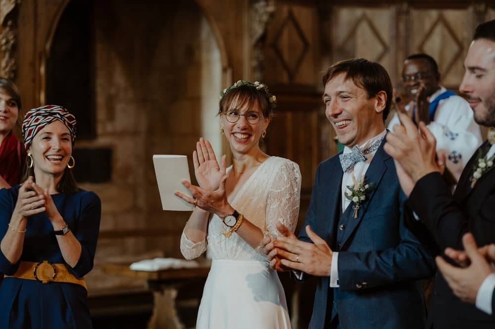 Mariage hygge et folk dans une jolie grange normande aux couleurs de l'automne