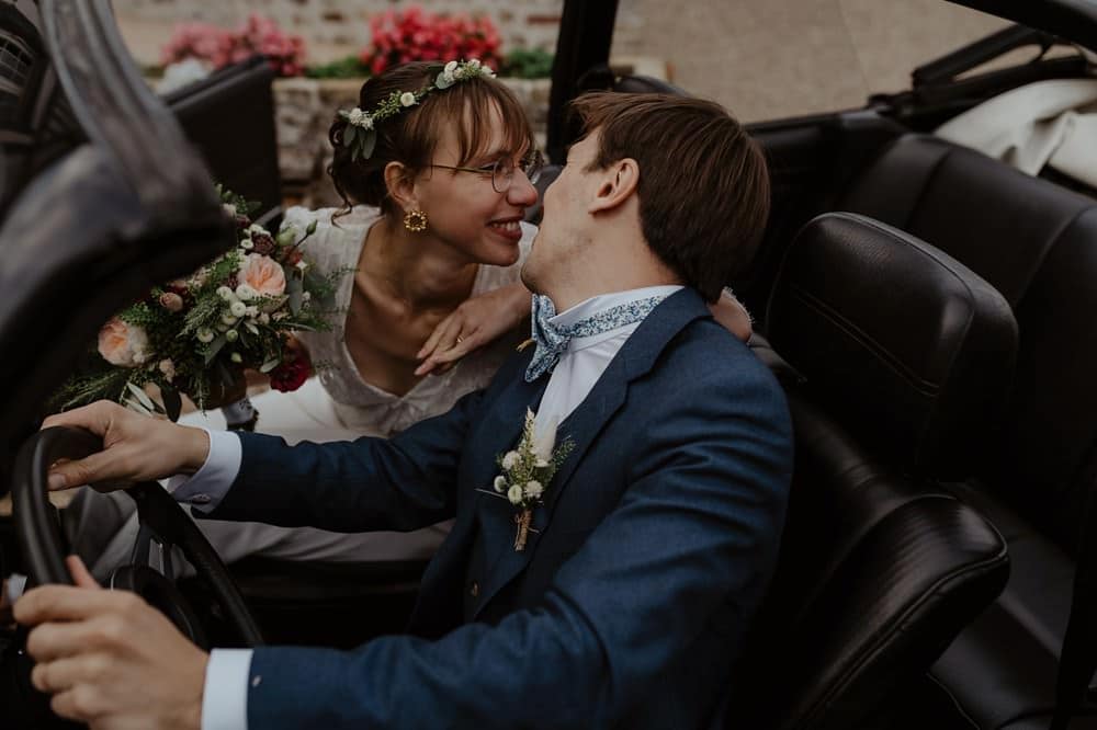 Mariage hygge et folk dans une jolie grange normande aux couleurs de l'automne