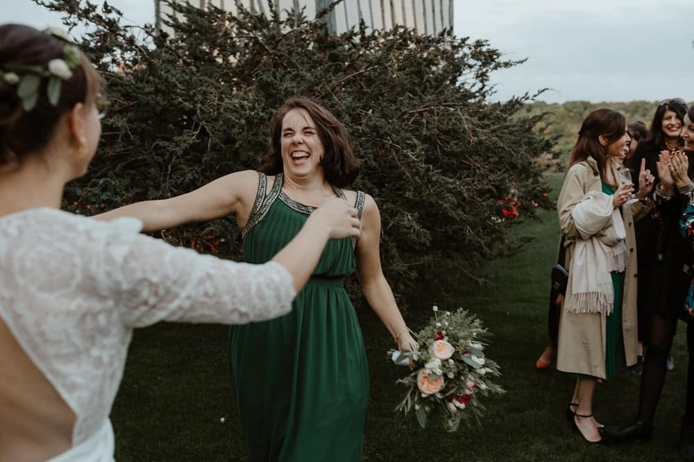 Mariage hygge et folk dans une jolie grange normande aux couleurs de l'automne