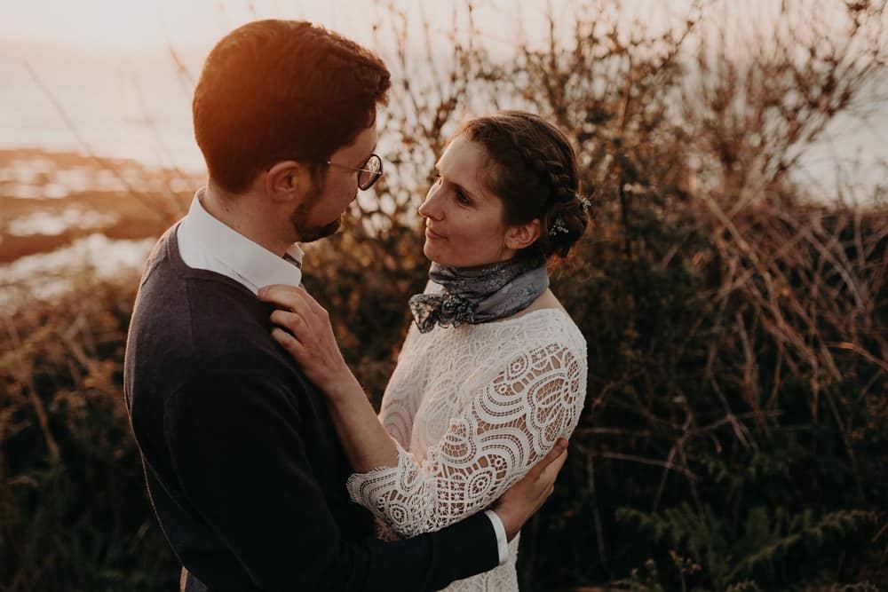 Photographe pour séance PACS sur les falaises et à la mer en Seine Maritime Normandie