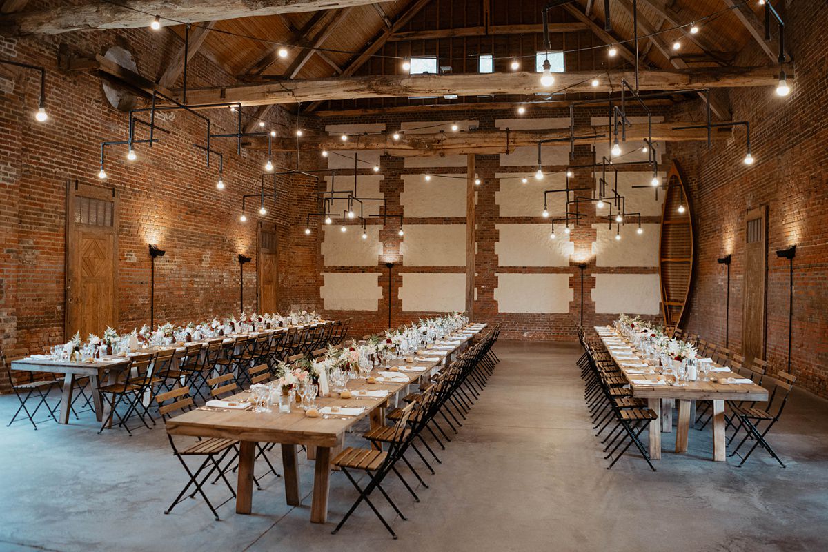 Photographe et Vidéaste mariage domaine de Guerquesalle - Un reportage mariage folk à la ferme de Querquesalle à Amécourt en Normandie