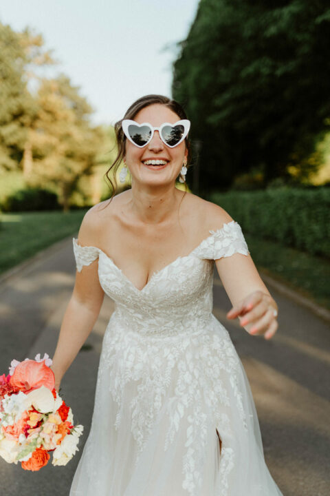 Un mariage coloré au Domaine d’Achelles – AGATHE & NICOLAS